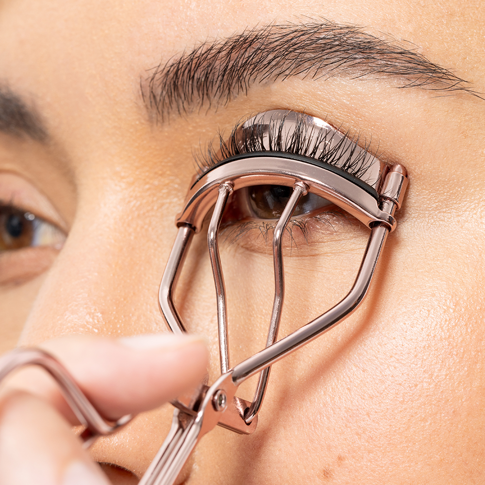 High On Lash Eyelash Curler - Image 5
