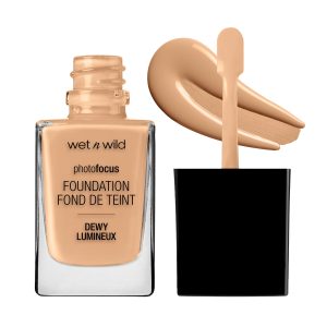 Photo Focus Dewy Foundation | Classic Beige