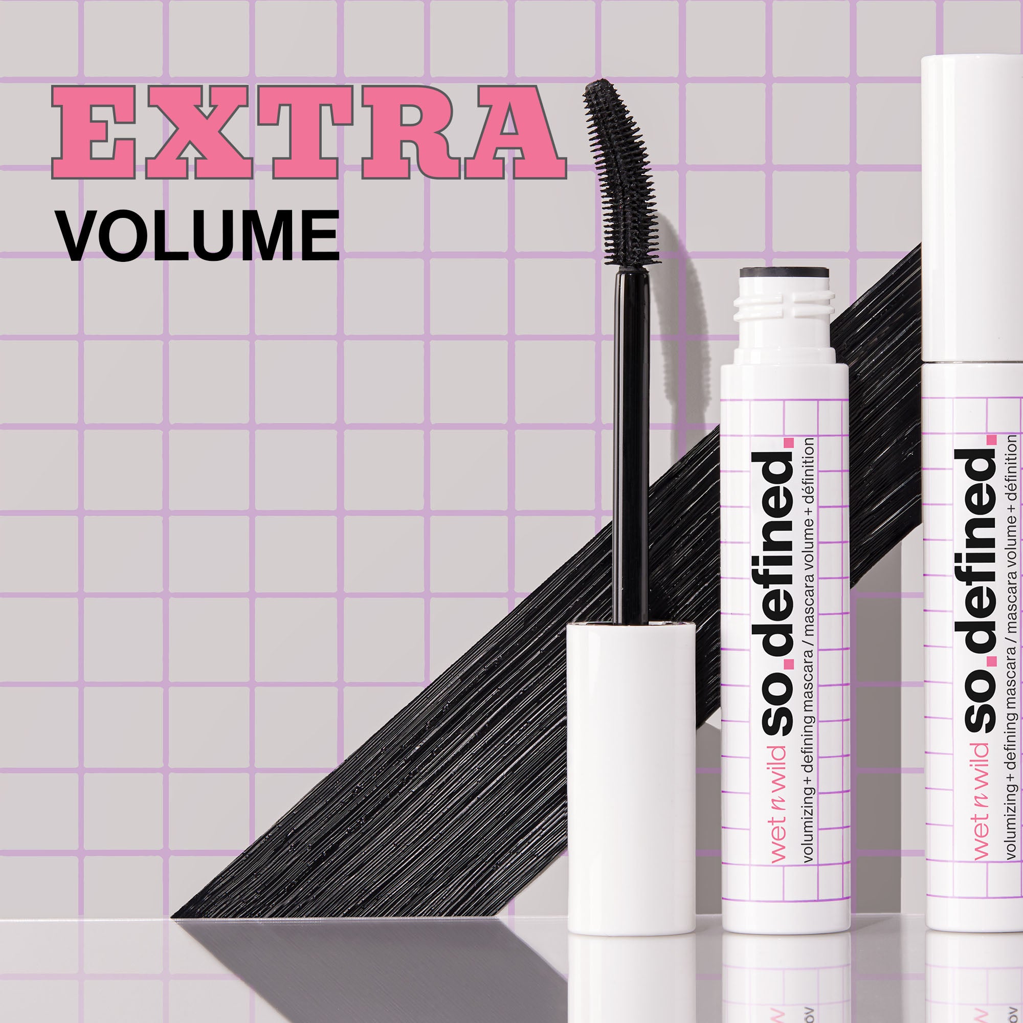 So Defined Volumizing + Defining Mascara - Image 6
