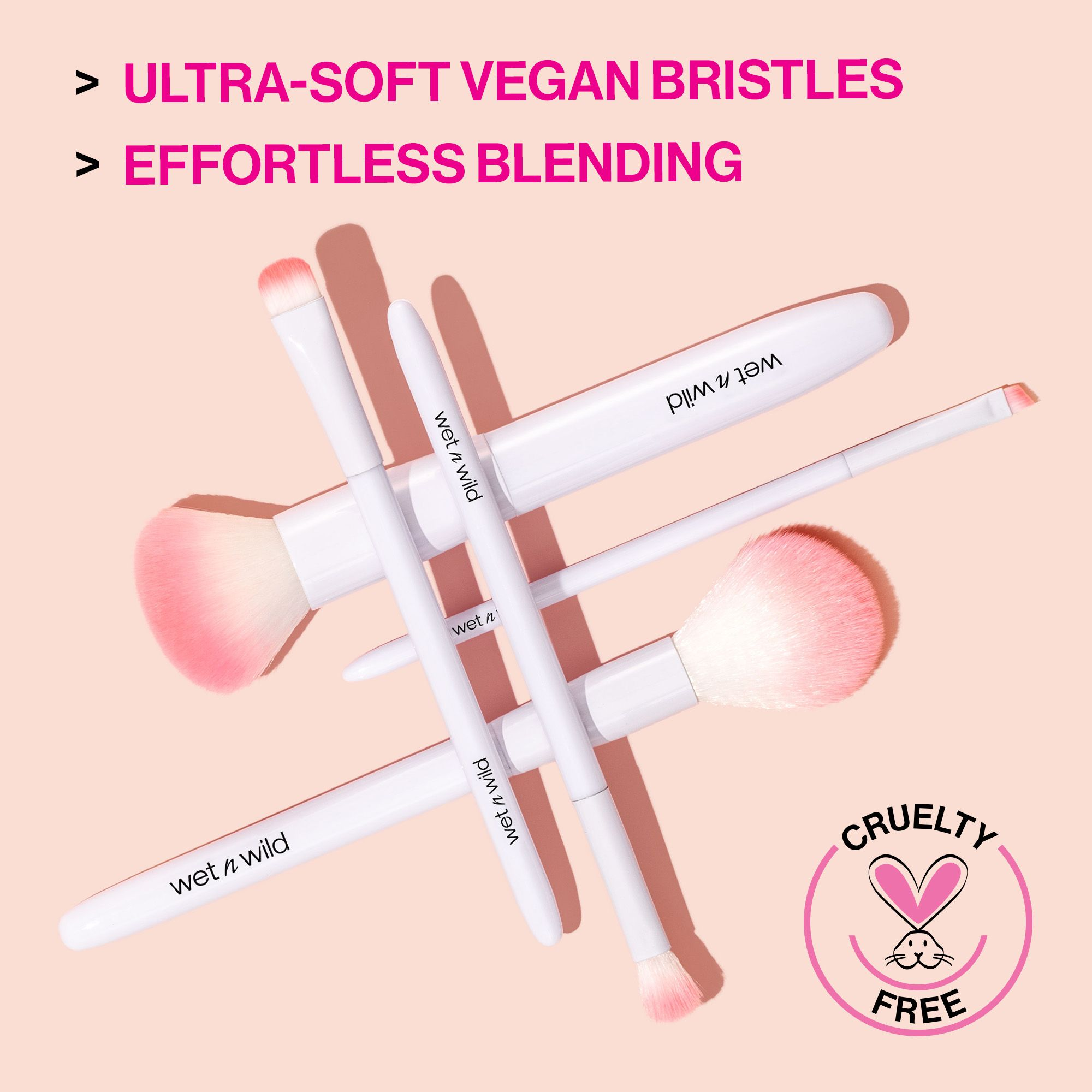 Smoky Liner Brush - Image 3